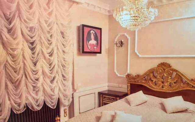 Bed And Breakfast 13