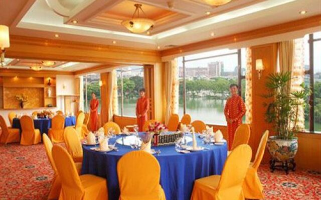 Guilin Ronghu Lake Hotel