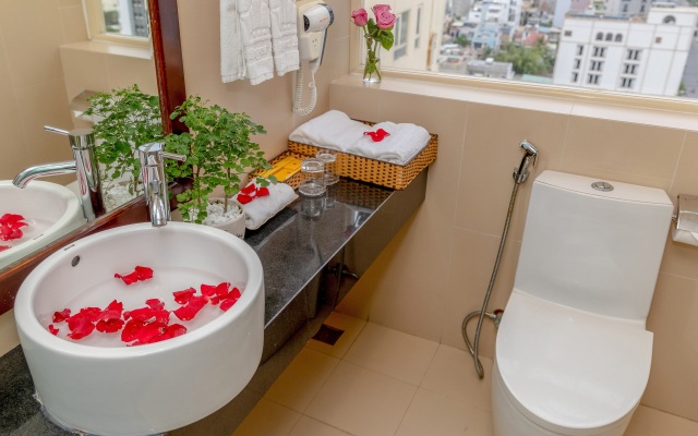 FIVITEL King Hotel