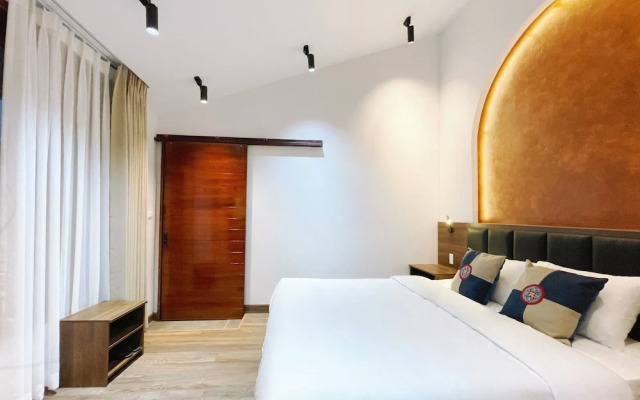 Ban Nho - Little Village