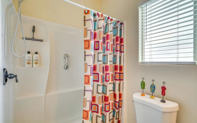 Mtn-View Tucson Casita Near Hospital!