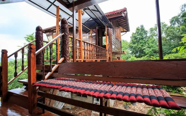 Thanyarat Resort and Organic Farm