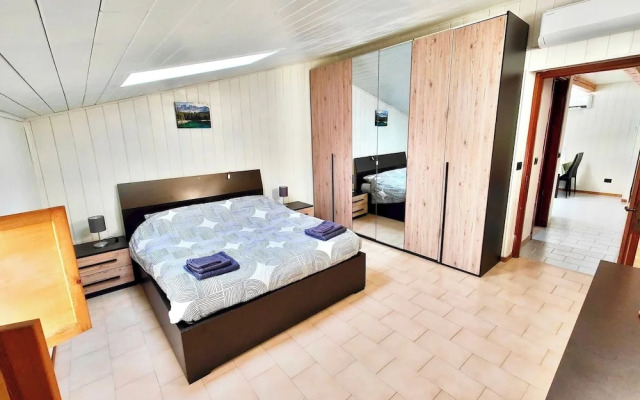 Quiet Two-room Apartment With Parking Space - Casa Montan