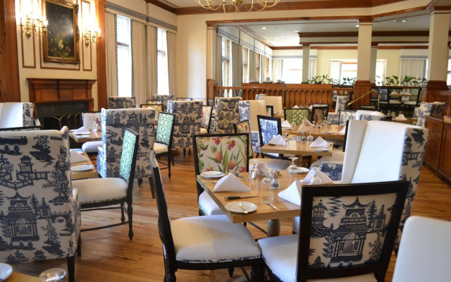 The Founders Inn and Spa, Tapestry Collection by Hilton