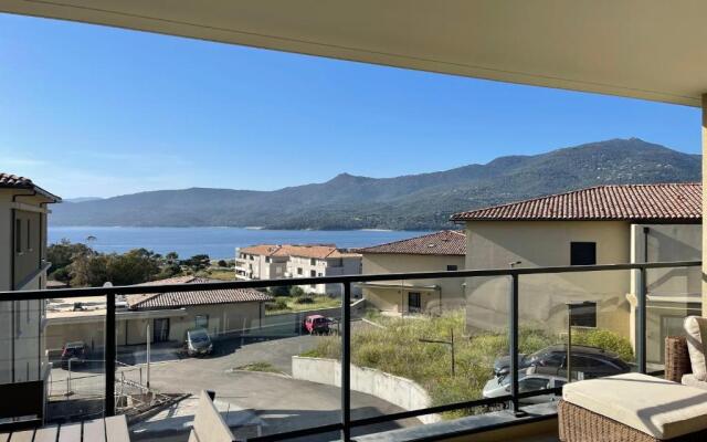 Superbe T3 NEUF VUE MER