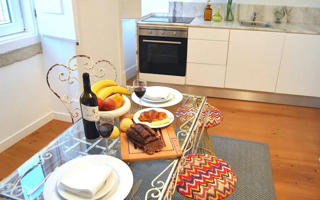Ama Apartments