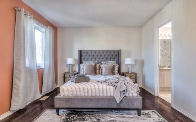 Waterfront Avenue Suites