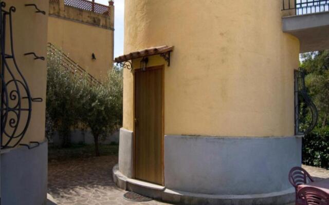 Granaio Orzo In Fattoria Con Piscina