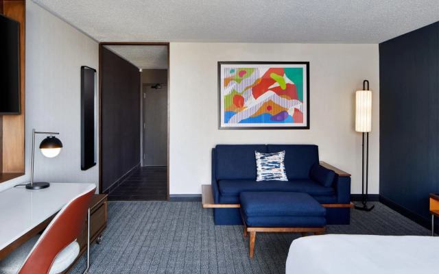 Courtyard By Marriott Detroit Downtown