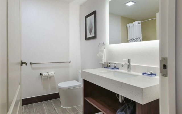 The Leo Collection Detroit, Ascend Hotel Collection