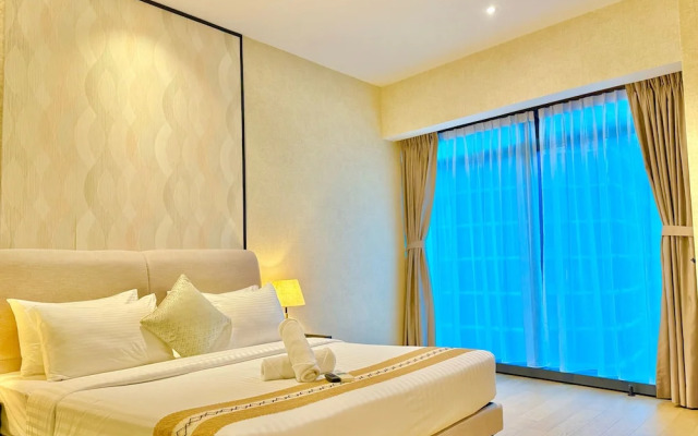 Eaton Residence by crystal