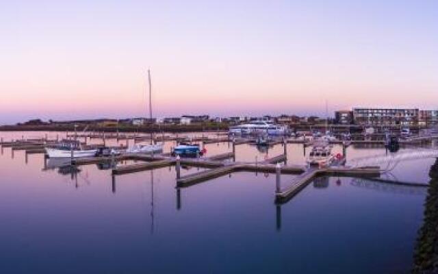 Marina Quays 221