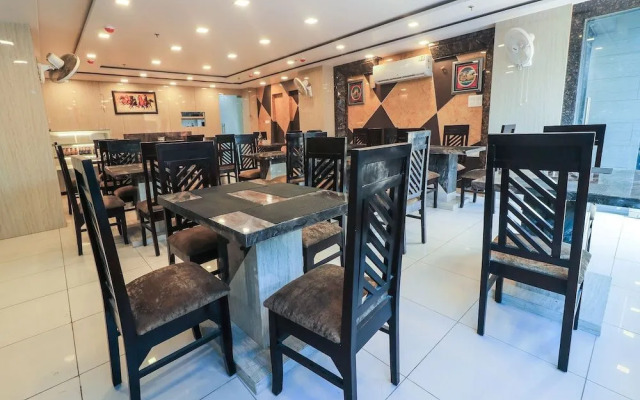 Season Park By OYO Rooms