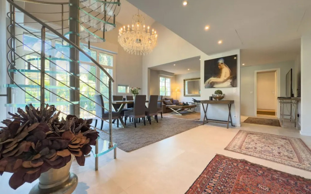 L Eclat in Cannes With 2 Bedrooms and 2 Bathrooms