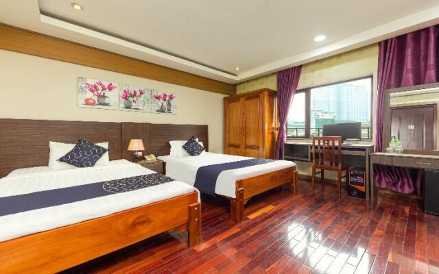 OYO 1107 Dream Gold Hotel 1