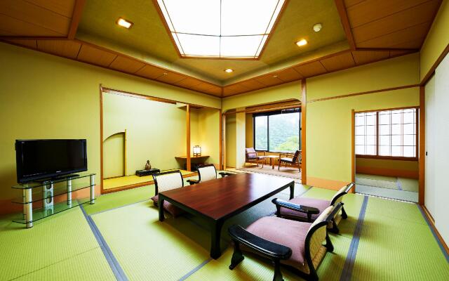 Art Hotel KOKURA New Tagawa