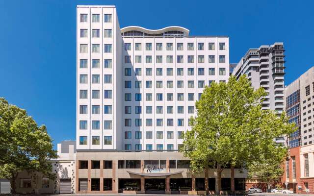 Radisson on Flagstaff Gardens Melbourne