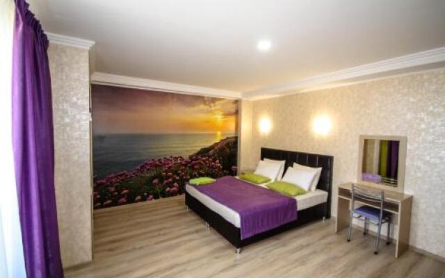 Tikhiy Bereg Guest House