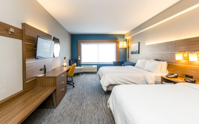 Holiday Inn Express & Suites Louisville Downtown by IHG
