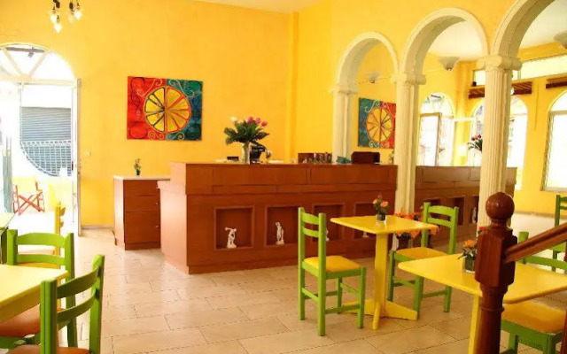 Bella Studios