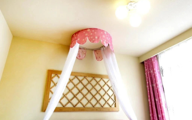 Zhangjiajie Meet Themed Inn
