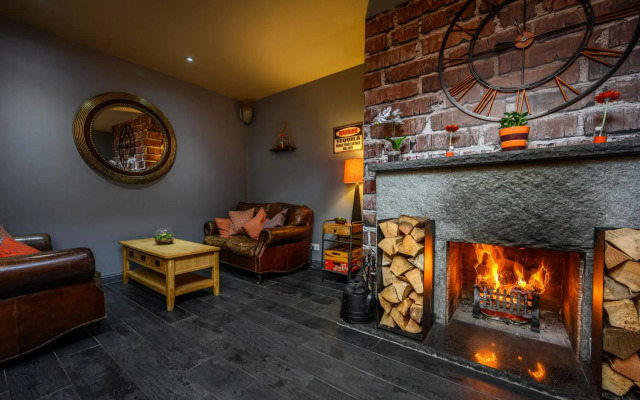 The Dunavon Hotel