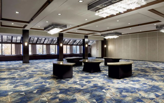 Sheraton Montreal Airport Hotel