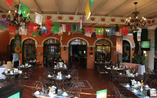 Palmareca Suites & Hotel