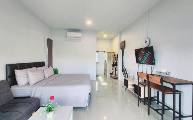 Lark Pool Villa Krabi