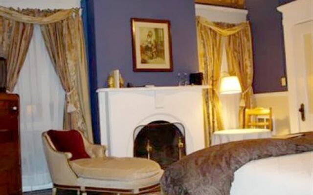 Bernadine's Stillman Inn
