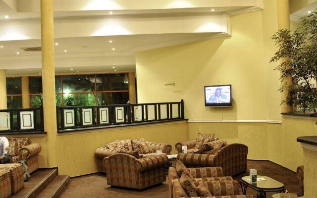 Crossroads Hotel Lilongwe