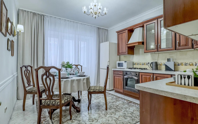 Апартаменты  Грин ФОКС на пер. Березовский, д. 12