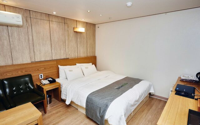 Stylish Hotel Ditto