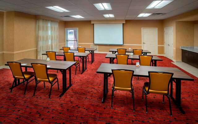 Sonesta ES Suites Allentown Bethlehem Airport