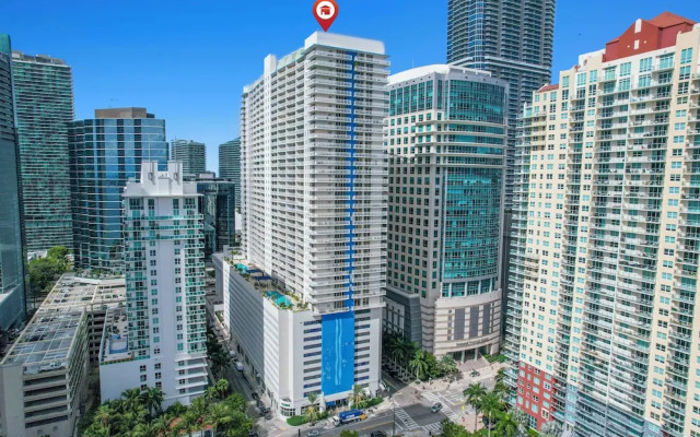 Zeus Sanctuary in Brickell Miami