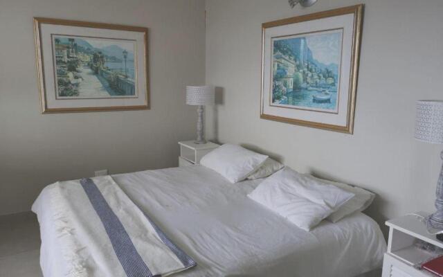 Shabby View Beach House