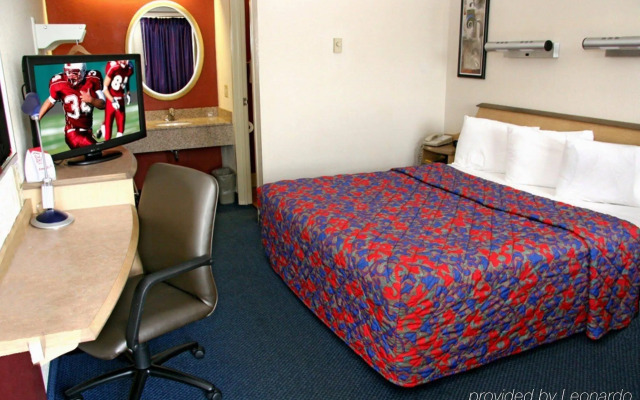 Red Roof Inn Greenville