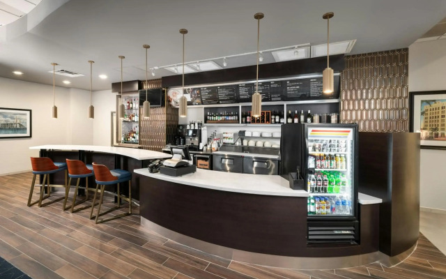 Courtyard by Marriott St. Petersburg Downtown