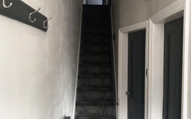 Refurbished 3 Bed House in Manchester
