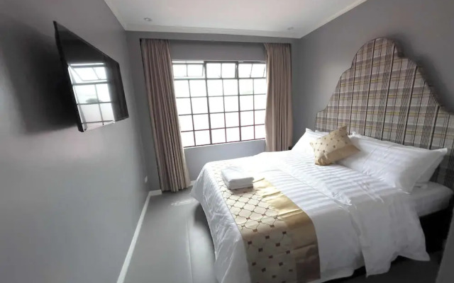 B Hotels Angeles City