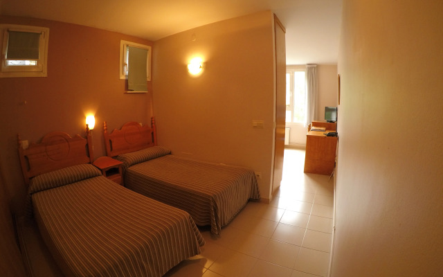 Somriu Hotel Vall Ski