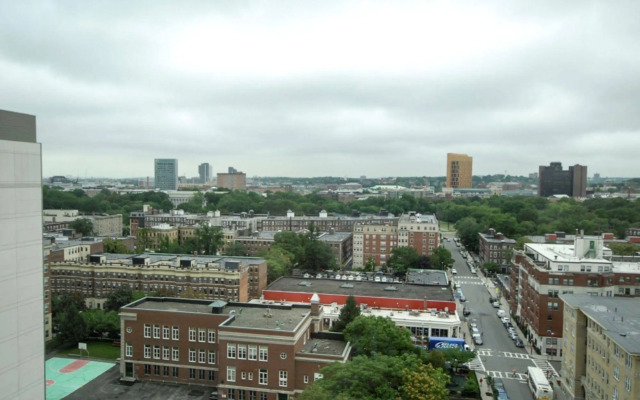 Global Luxury Suites at Fenway