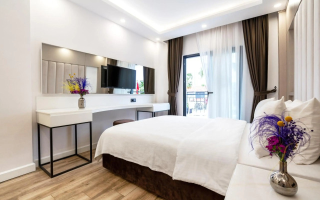 Flower Hotel