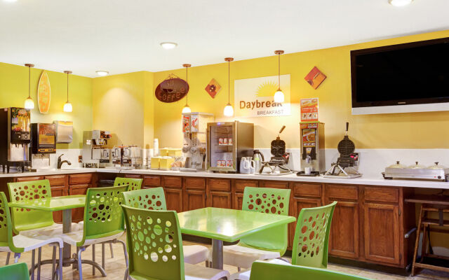 Hotel Solares