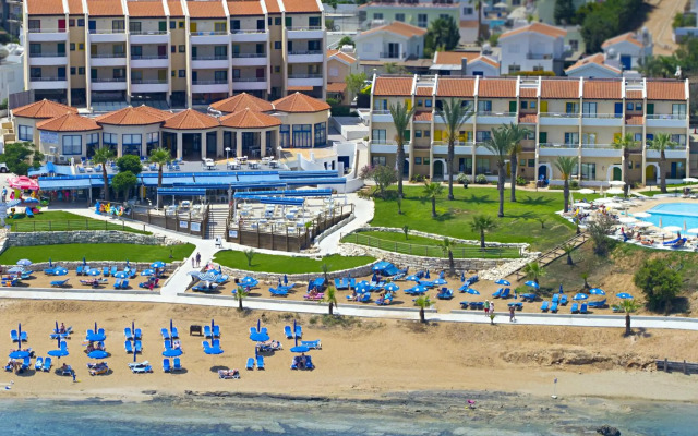 Myroandrou Beach Apartments