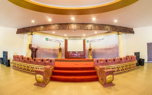 Royal Emerald River View Resort
