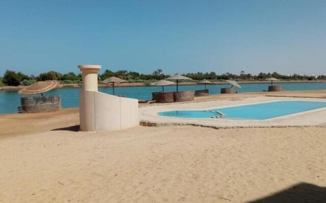 Gouna Studio shared pool and lagoon