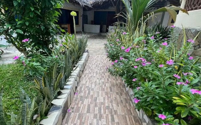 Diani Beach Luxury Retreat With 5 Bedrooms