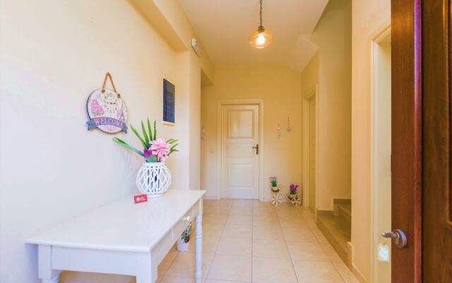 disCrete Villa Chromonastiri