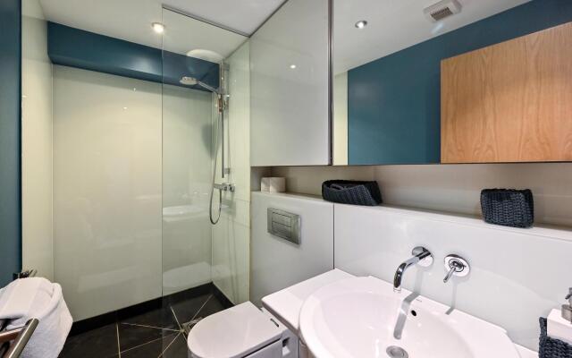 Amazing Mayfair 2 Bedroom 2 Bath Air Conditioned